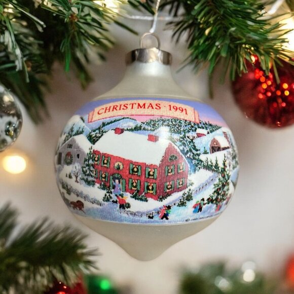 Hallmark Keepsake Ornament 1991 Glass Christmas Grandparents Holiday Decoration - Picture 1 of 6